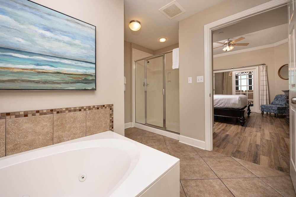 Phoenix West 308 3 Bedroom Condo