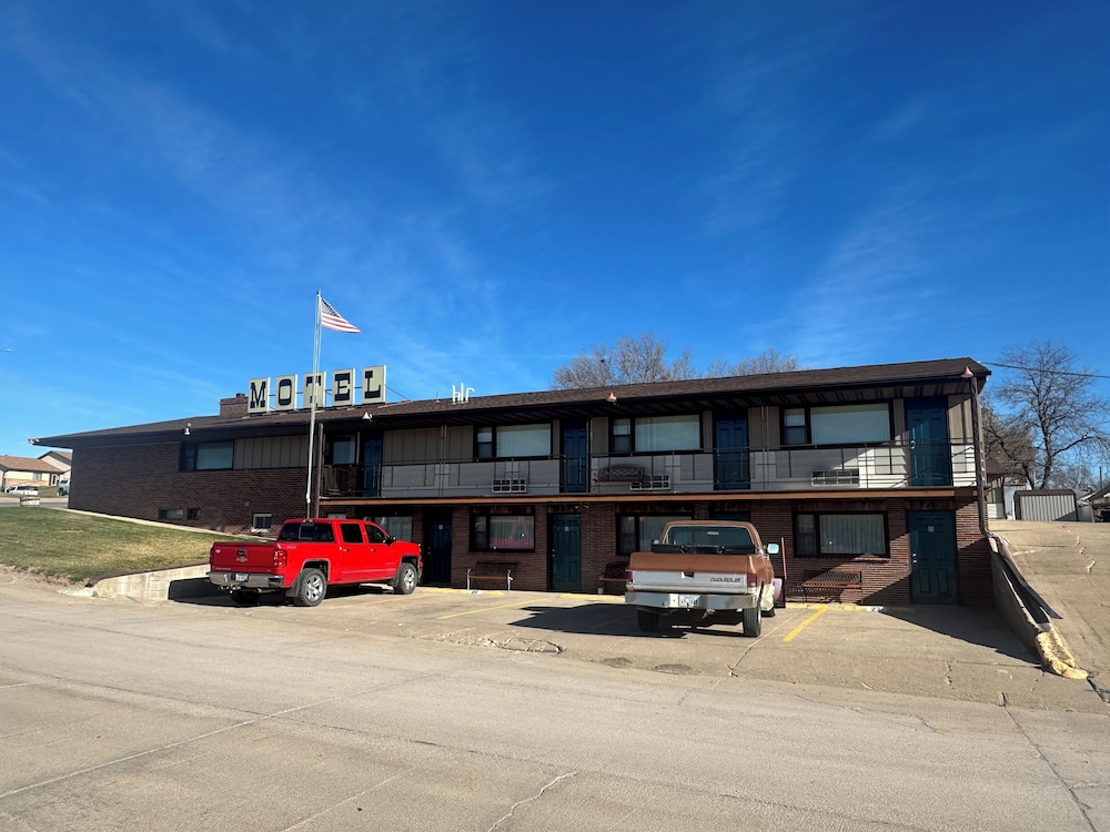 WESTERNER MOTEL