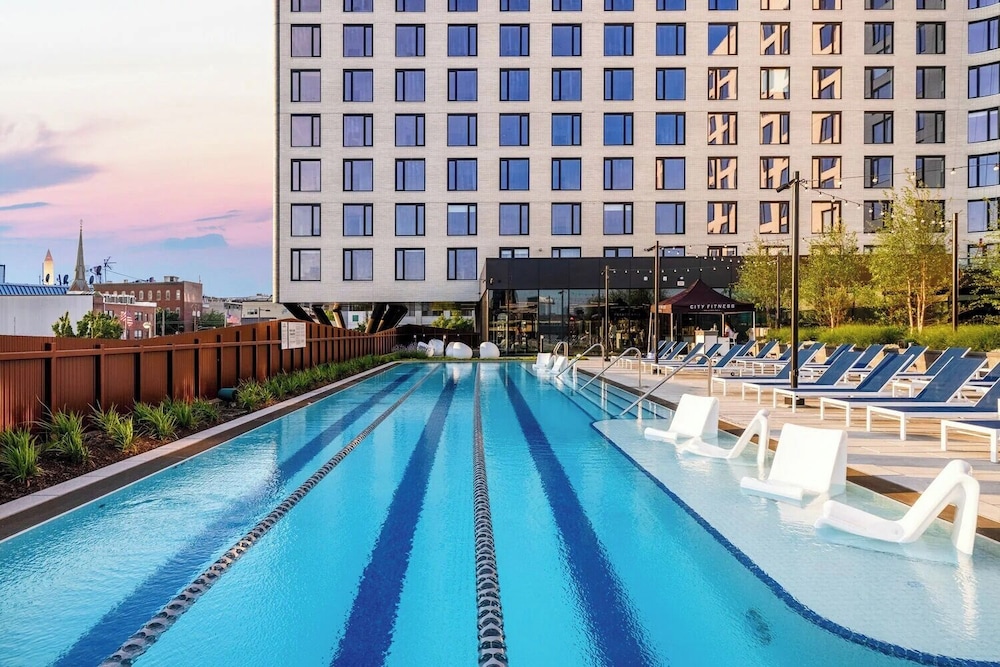 Luxury Apartments by Hyatus at Central Philly