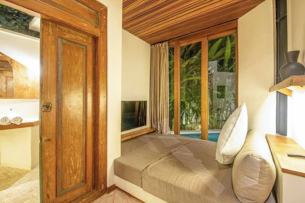 1-br Villa With Pool, Echo Beach 4mins, Canggu