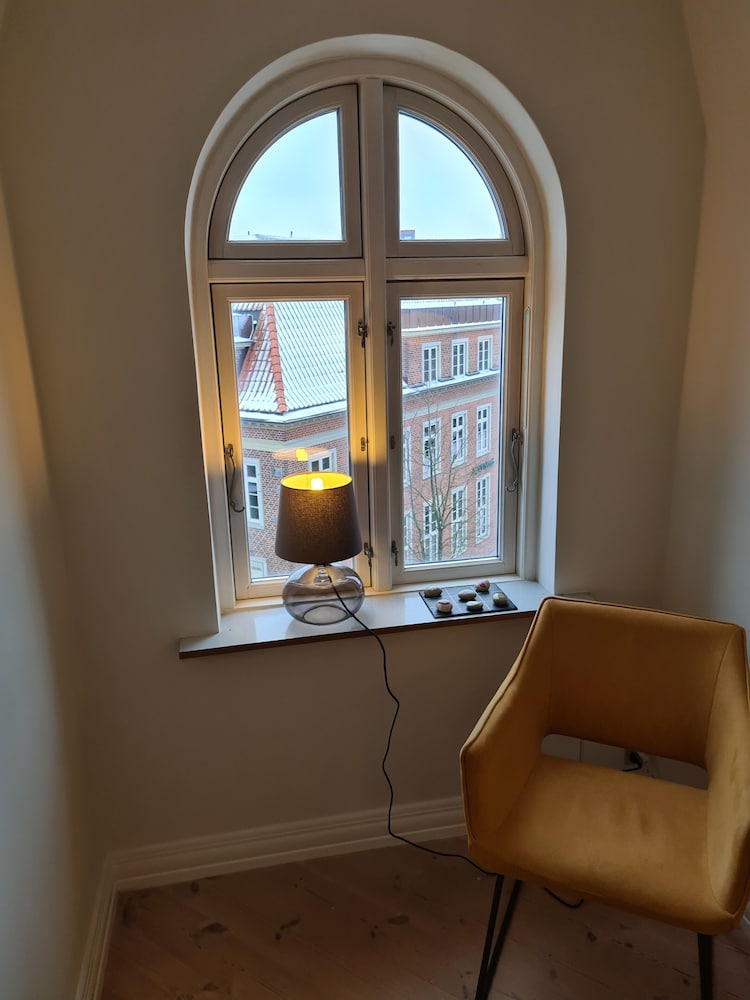 Exclusive Apartment in center