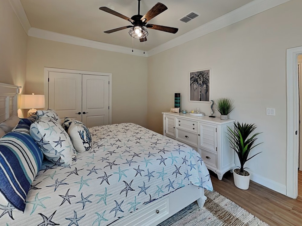 Coastal Zest by Silver Sands Vacation Rentals