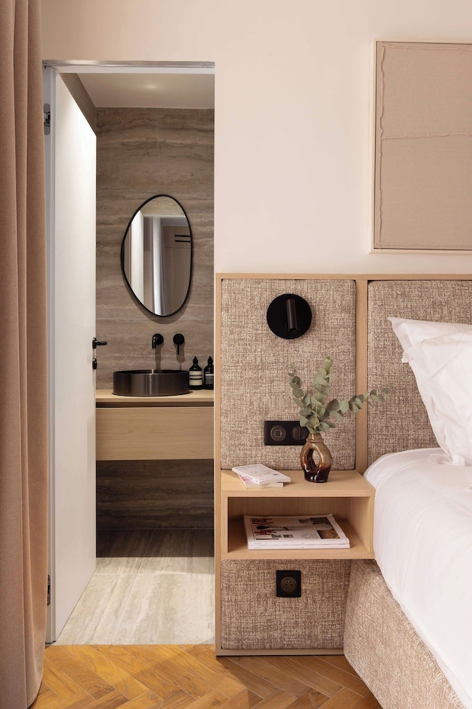 Cosy and Modern Studio- Jardin de Luxembourg