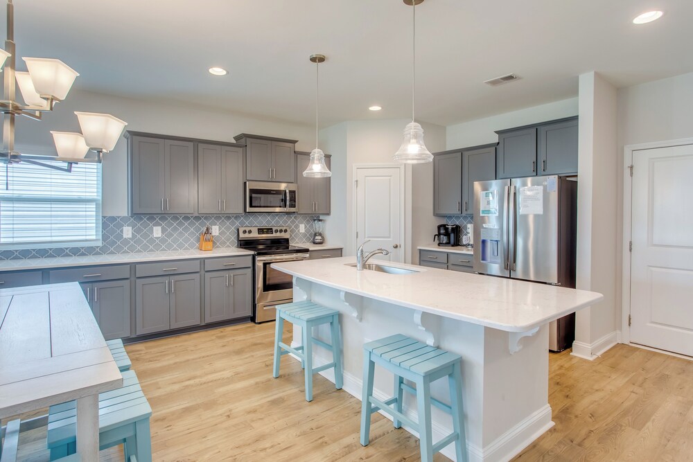 Fish, Swim & Unwind: Retreat in Ocean Isle Beach!