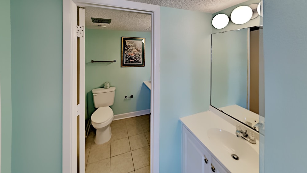 Brigadune 2c 2 Bedroom Condo