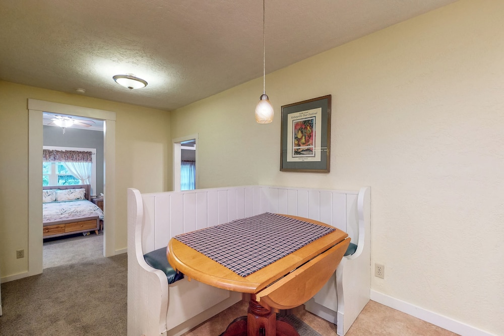 Forbestown Retreat: Easy Access to Clear Lake