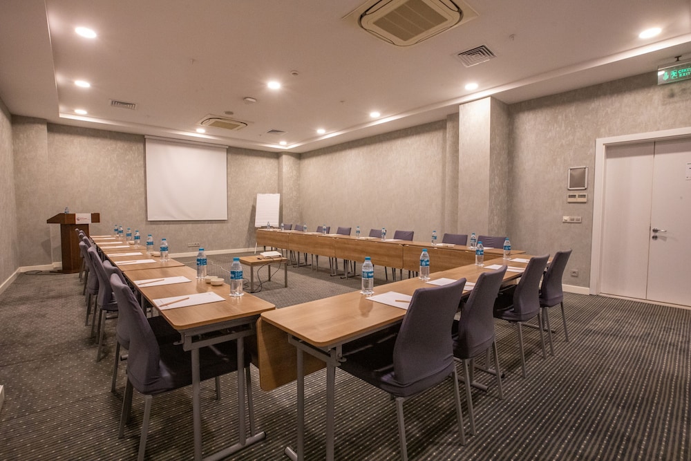 Ramada Encore by Wyndham İstanbul Kartal - Image 69