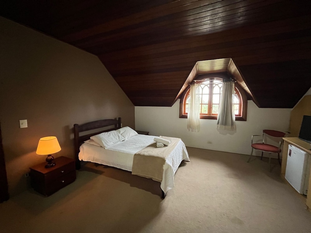 Cerejeira Guest House