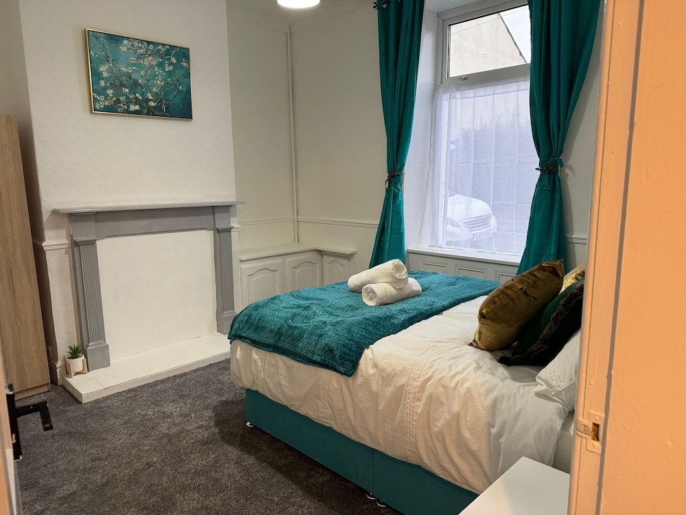Stunning 3-bedroom in Rishton view 3