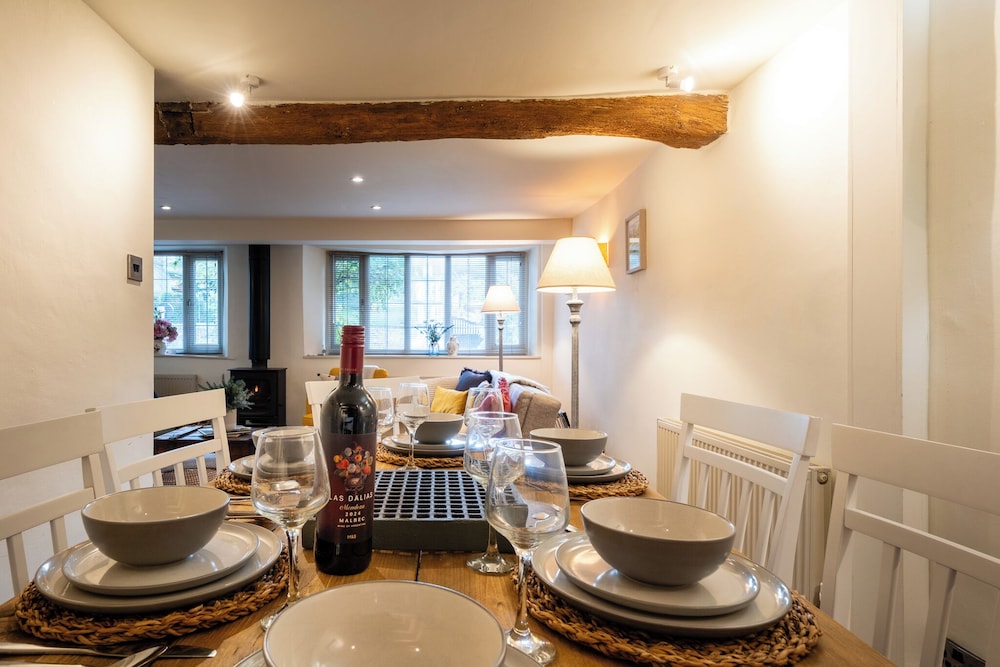 Beautiful Cottage in the Cotswolds