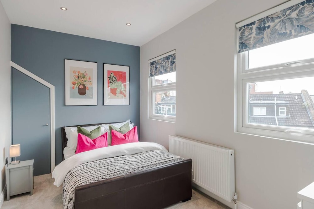 Stunning 3 bed Flat in the Heart of West Hampstead