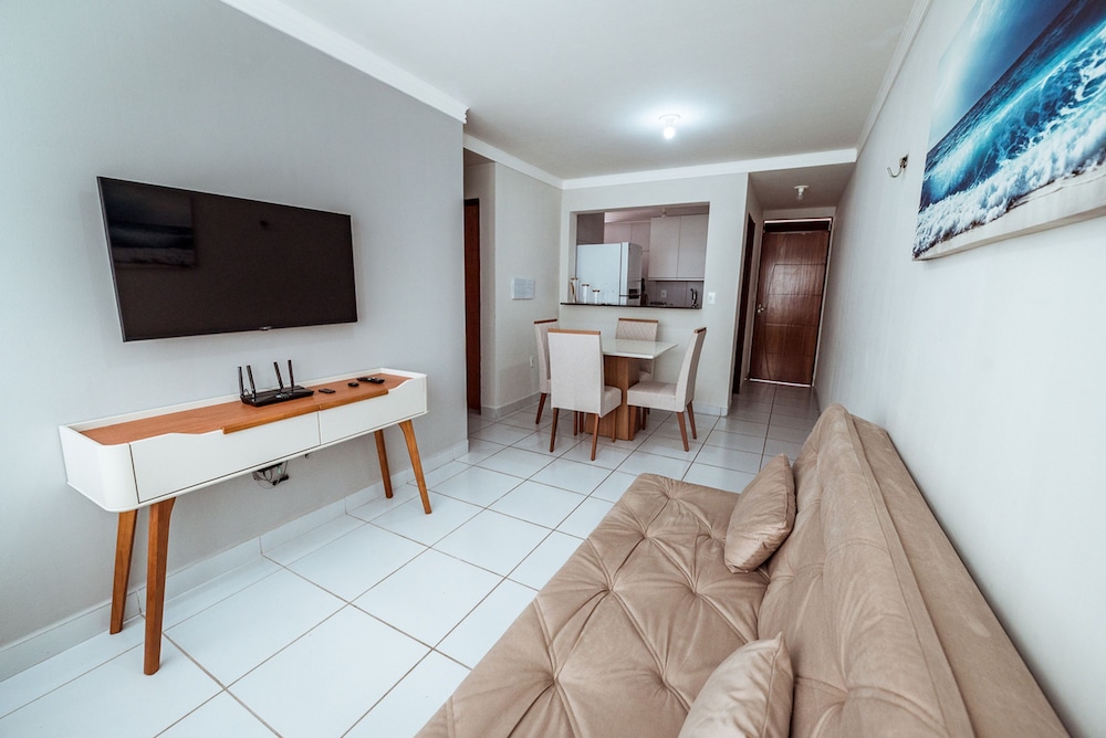 Apartamento com Garagem a 200m da Praia do Bessa