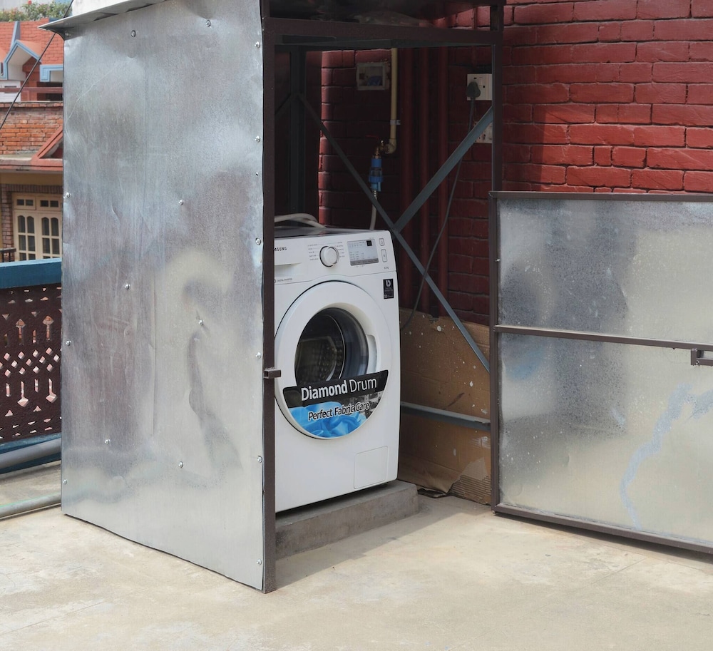 First Apartment 1bhk Thamel 5 min Walk 1st Floor
