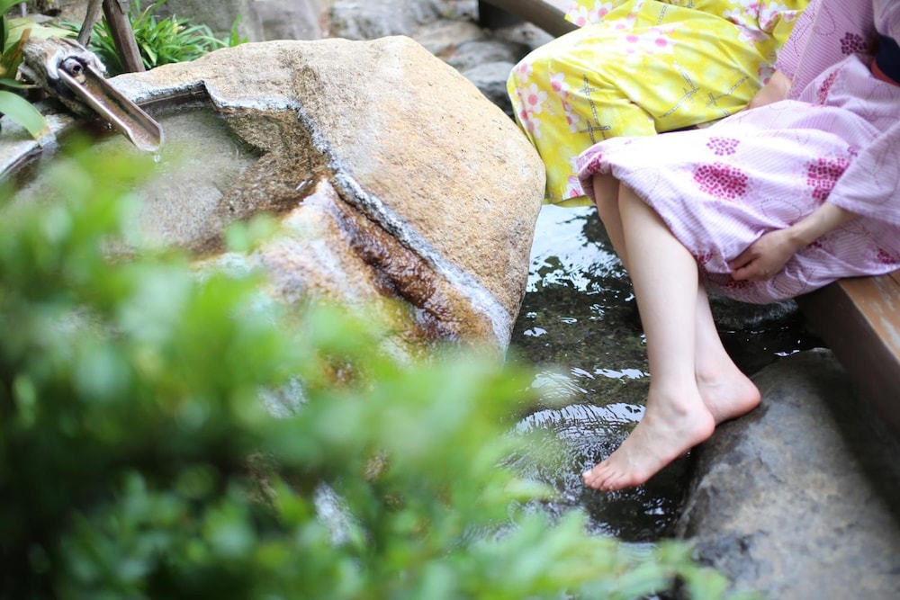 Izumokamigami Enmusubi No Yado Konya