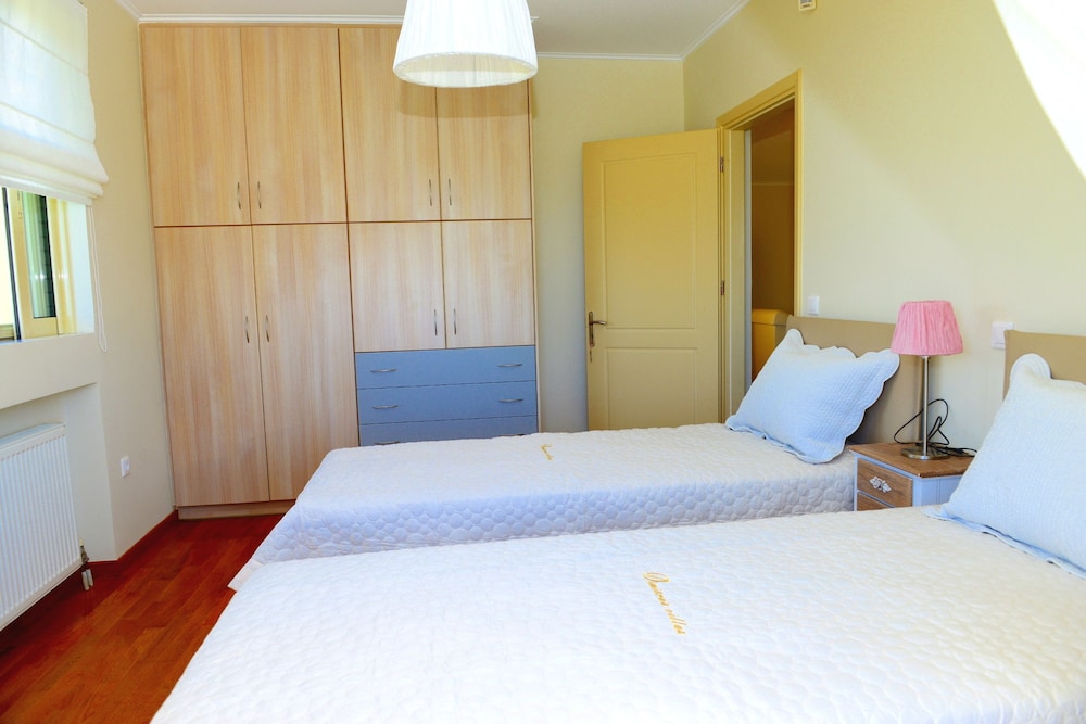 Dimitras Villas view 4