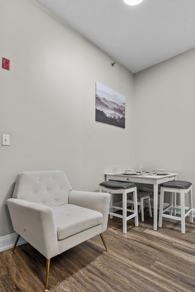 New Haven Vacations - Crown New Haven Hotel At Yale - Property Image 23