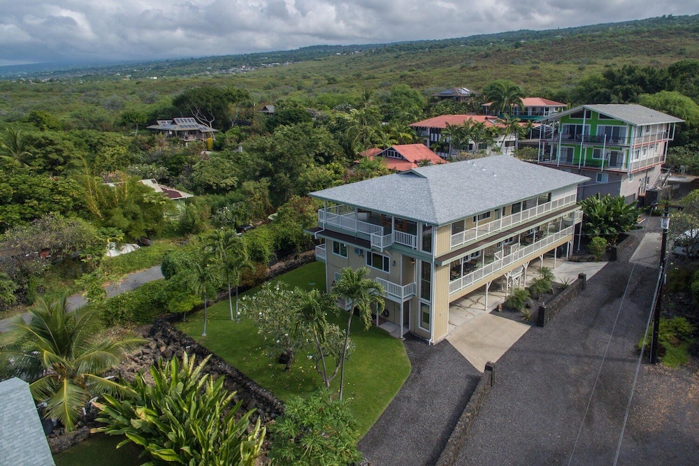 Penthouse - Spectacular Ocean Views - Across From Snorkeling Beach- Vrkcv