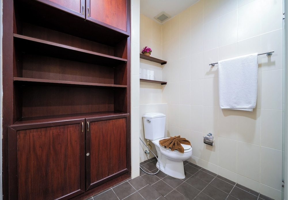 EBS Hostel Phuket