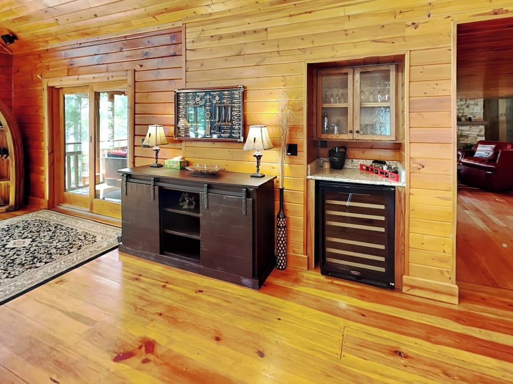 Crow's Point Lakehouse by Taylor Made Deep Creek