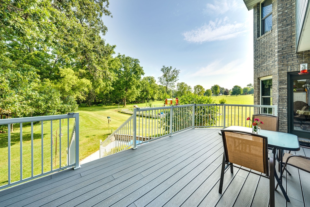 Spacious Beloit Retreat: Close to Parks & Trails! view 4
