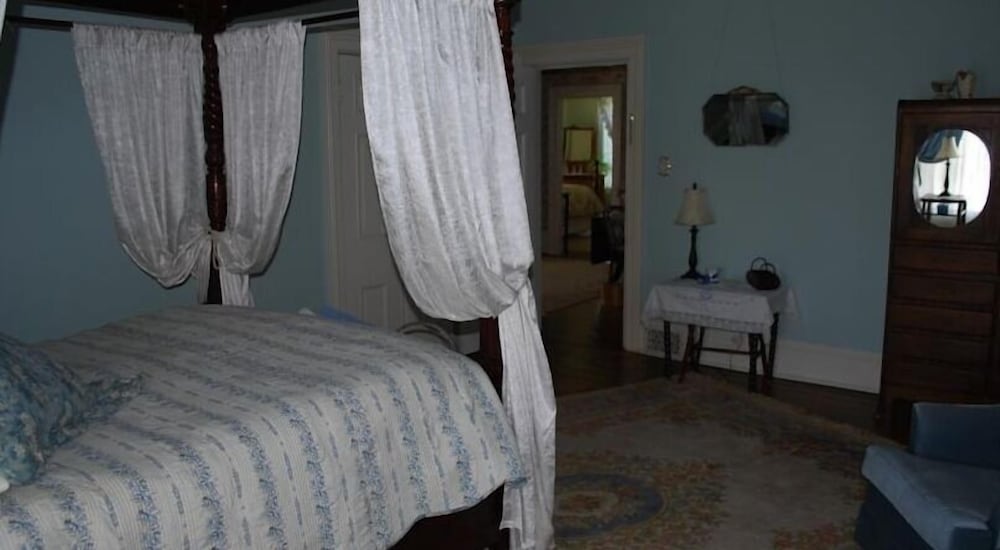 HeatherCroft Bed and Breakfast