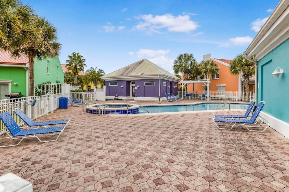 Coral Retreat