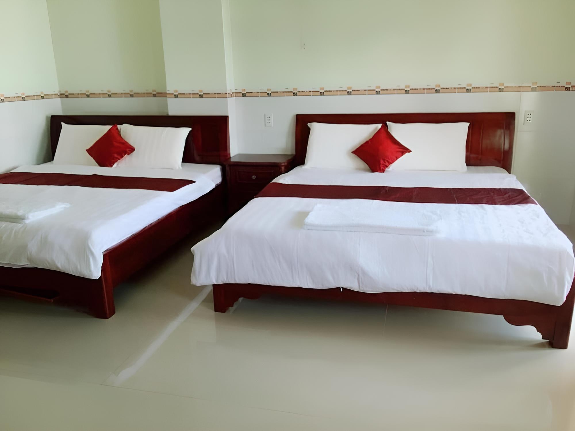 Hoang Gia Hotel view 2