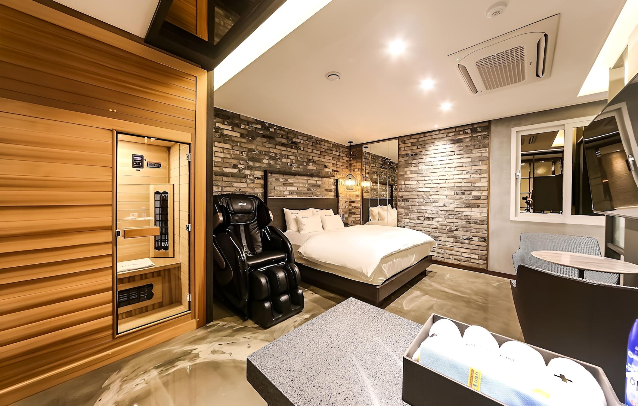 Deagu Seongseo Hotel KIM view 5
