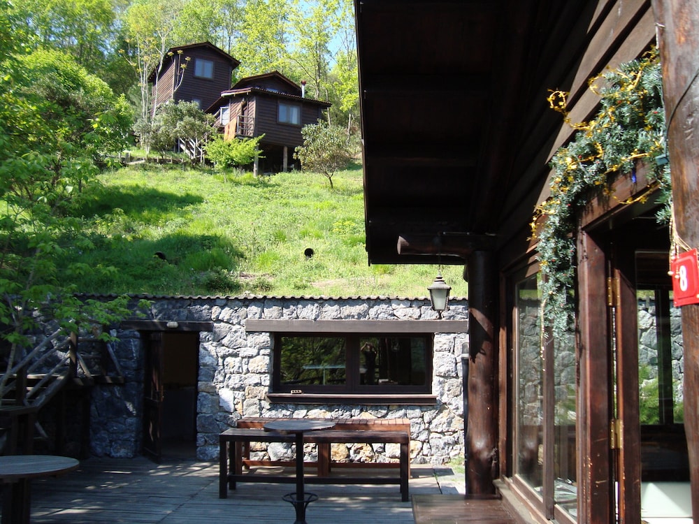 Photo 18