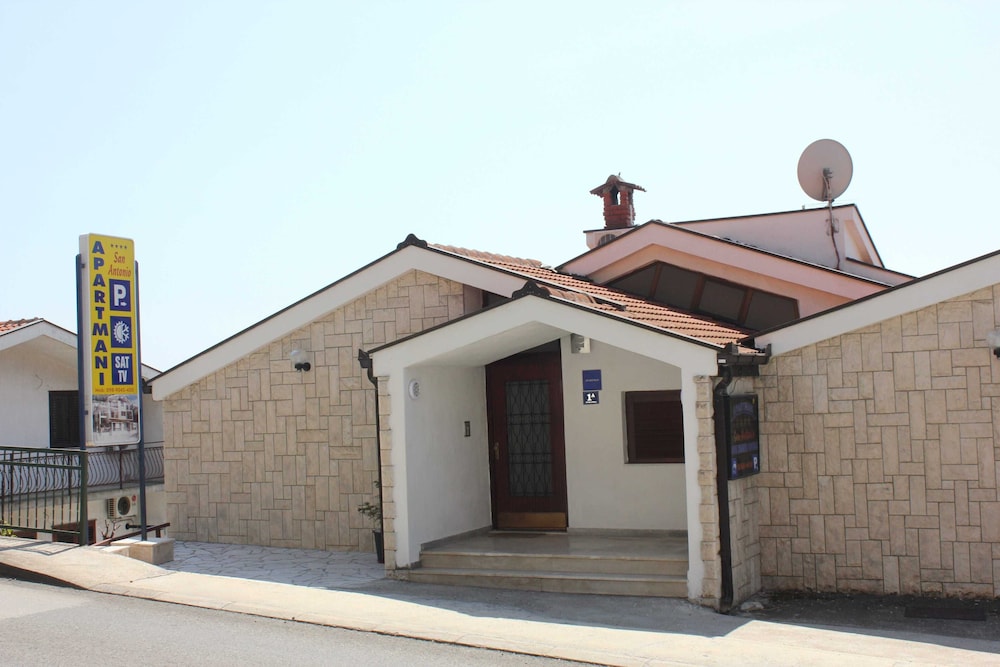 Photo 46