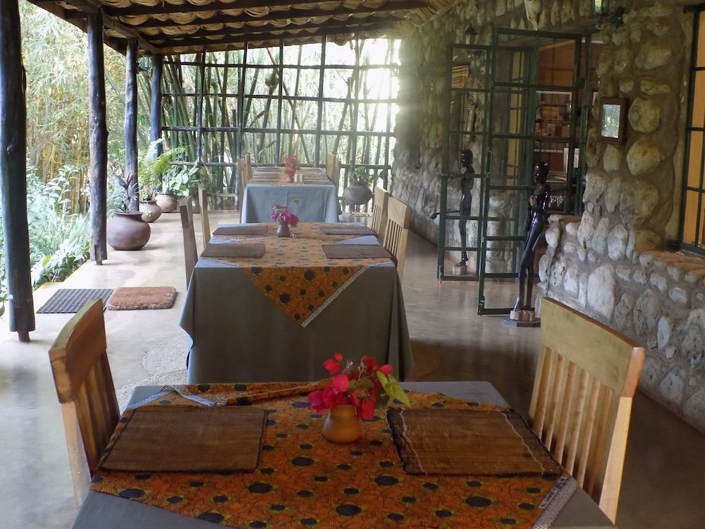Octagon Lodge
