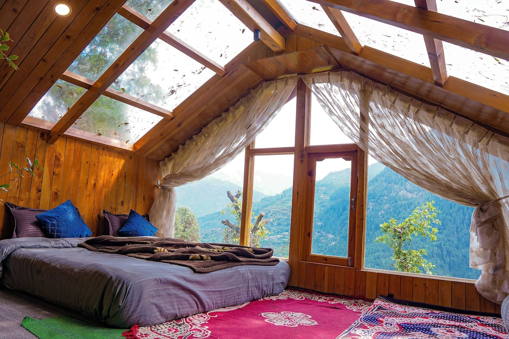 WOW Treehouse & Cottages