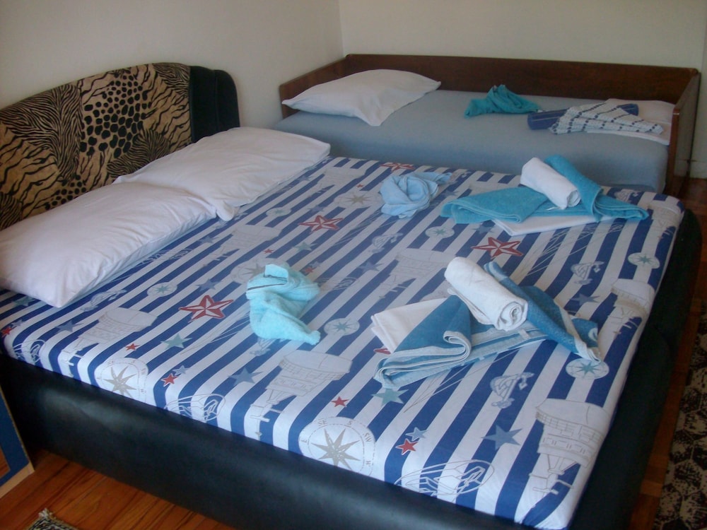 Photo 7