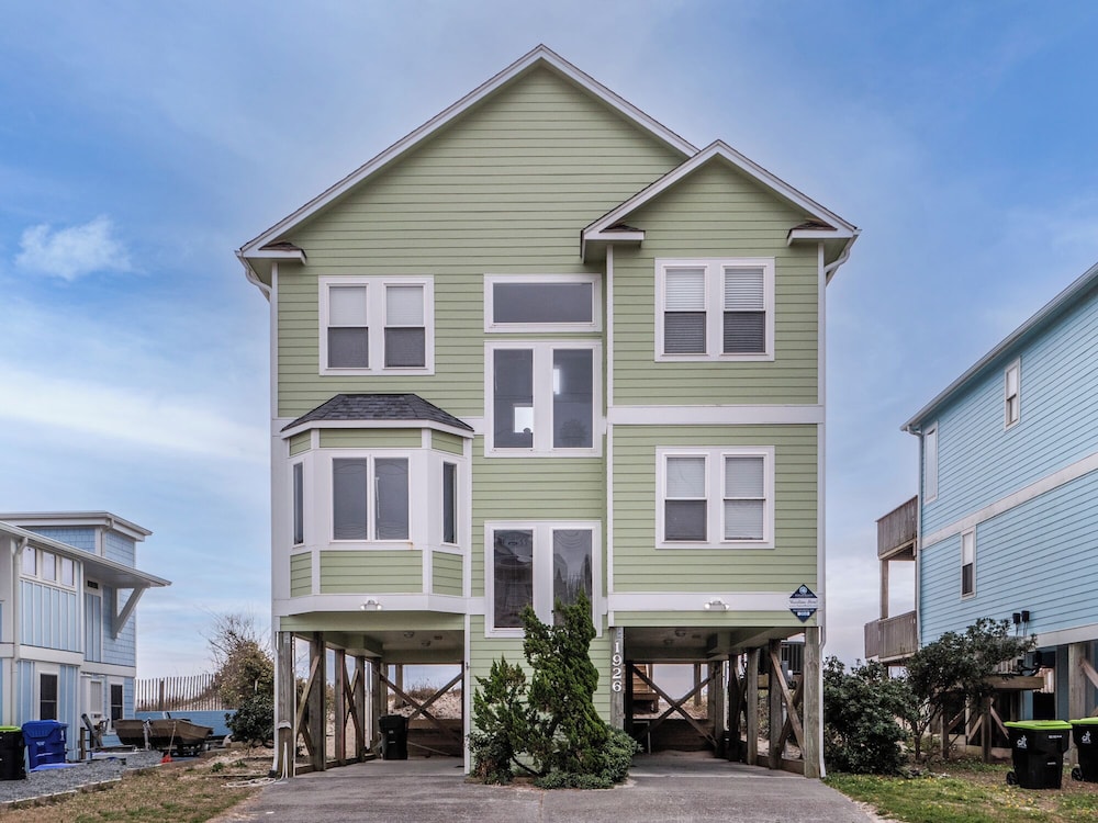 Bel Sole (Beautiful Sun) by Topsail Realty