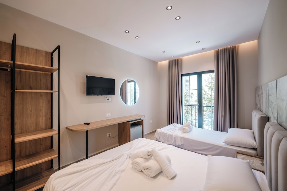 Trident Residence