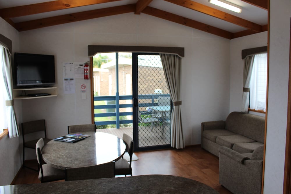 Golden Terrace Holiday Park