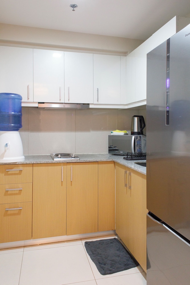 Uptown Park Suites Tower 1