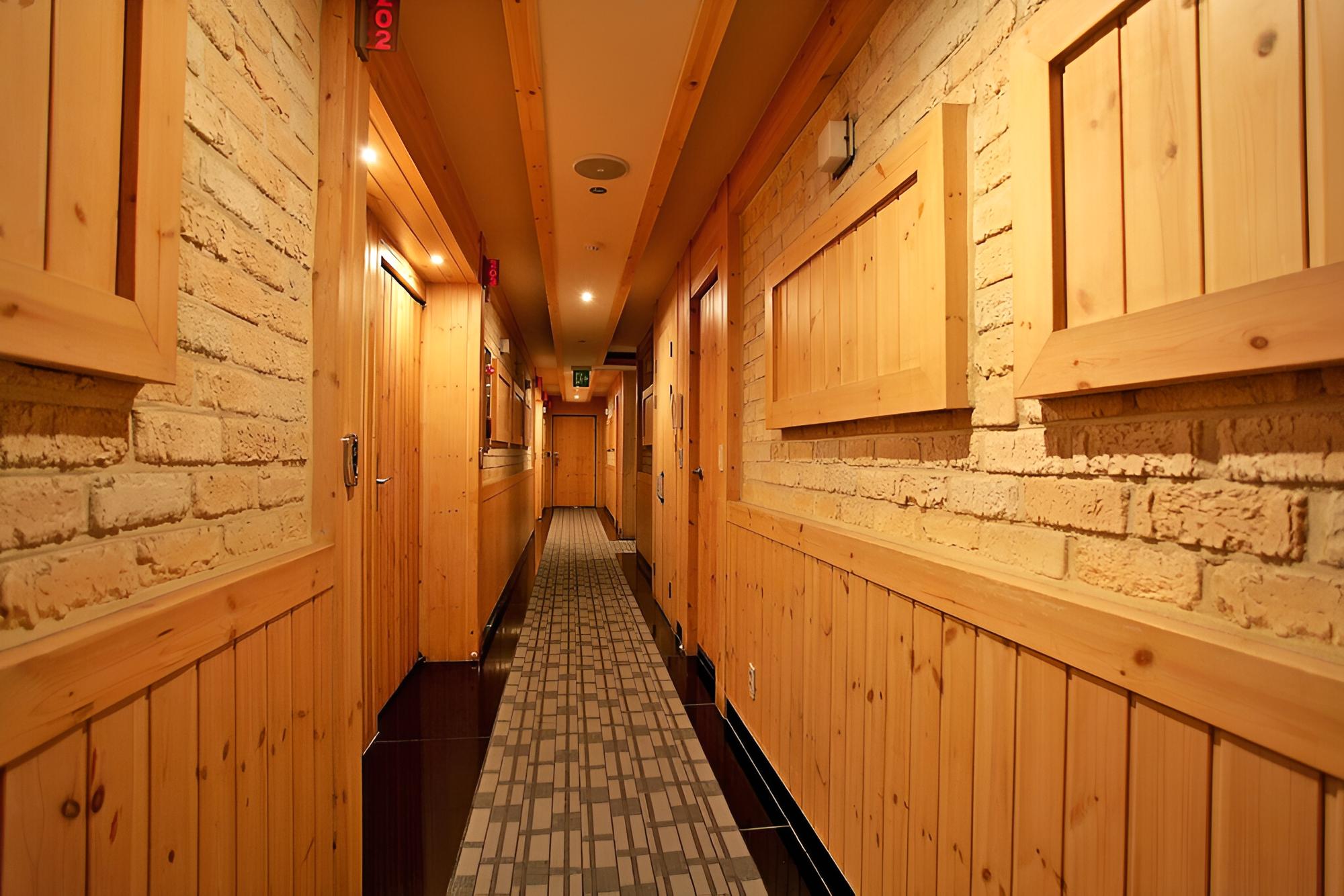 Photo 36