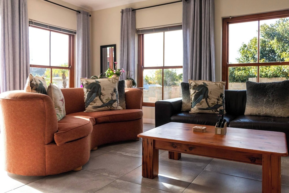 Serene Langebaan Getaway With Garden Views