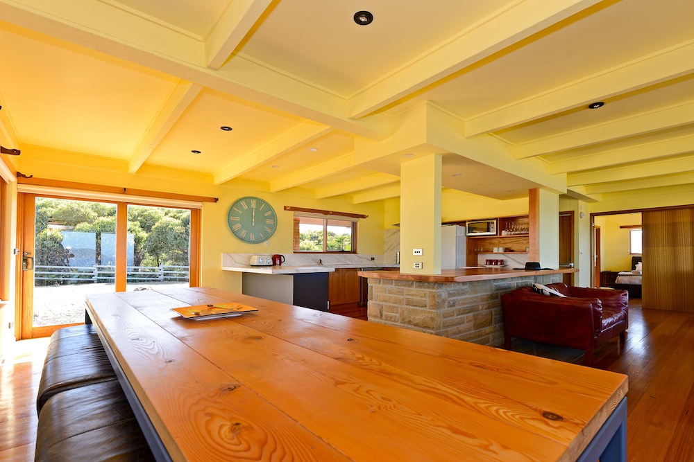 Cloudy Bay Villa