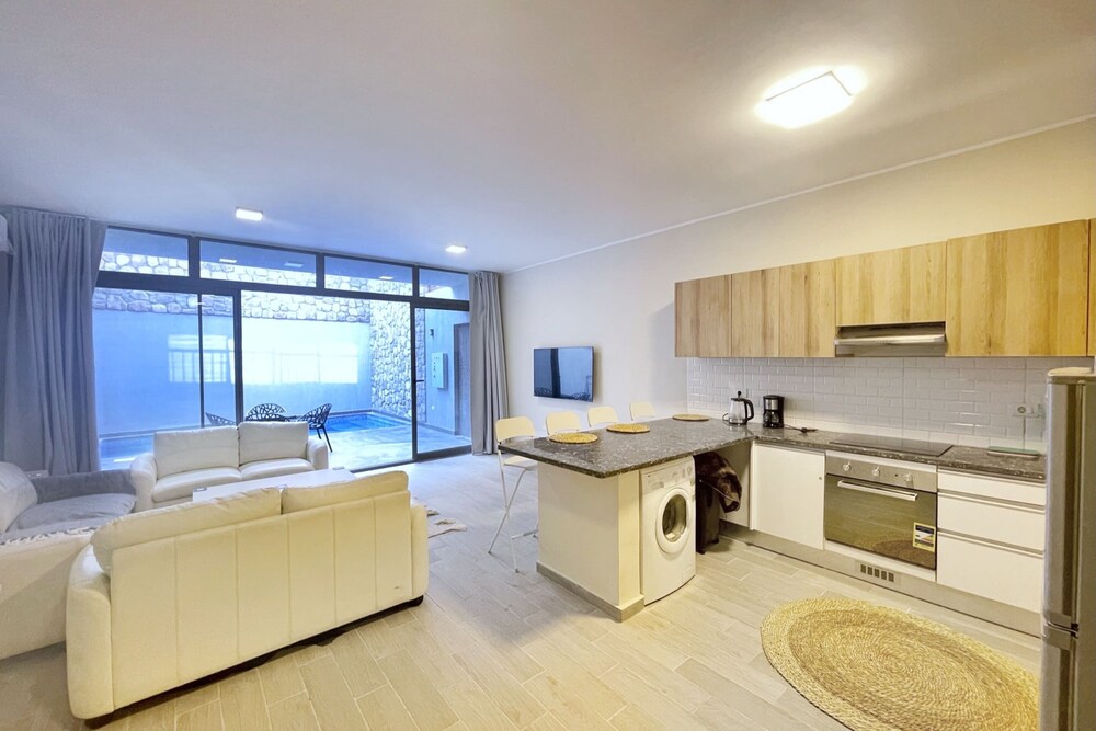 Mere & Minimal 3 BDR Townhouse @ Bali El Gouna