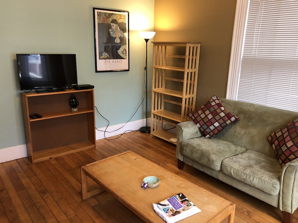 The Cambridge Karma House