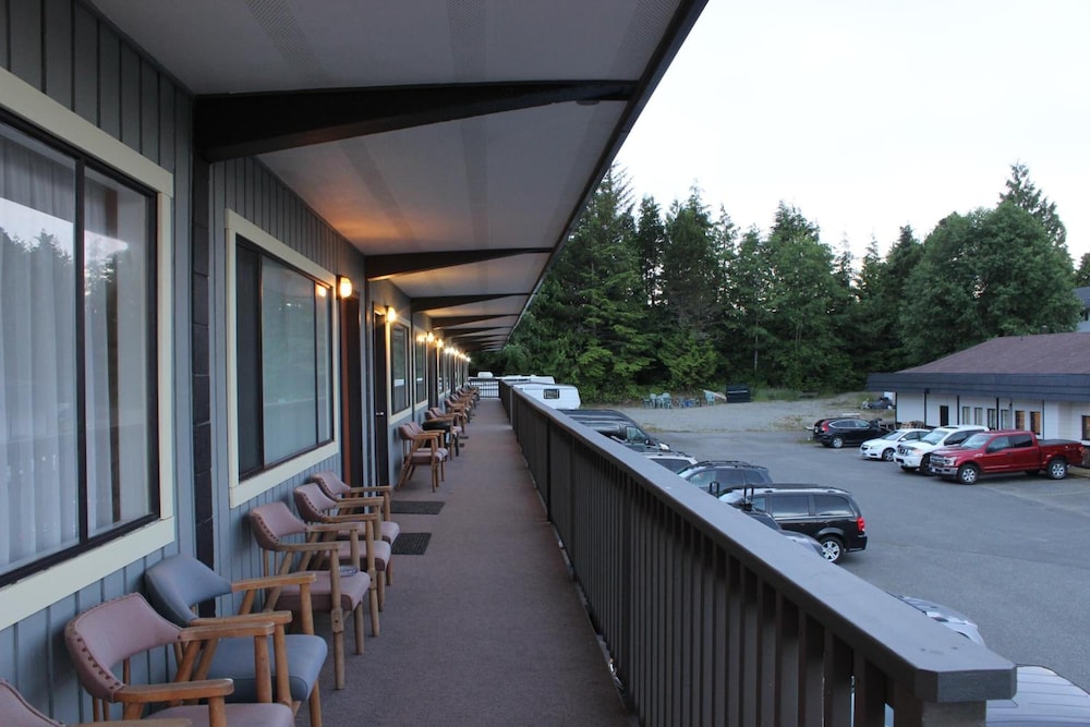 Ucluelet Wildwood Inn
