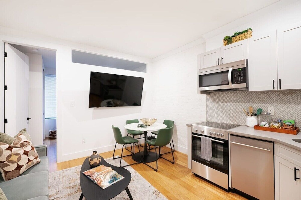 1288 UES Apartments