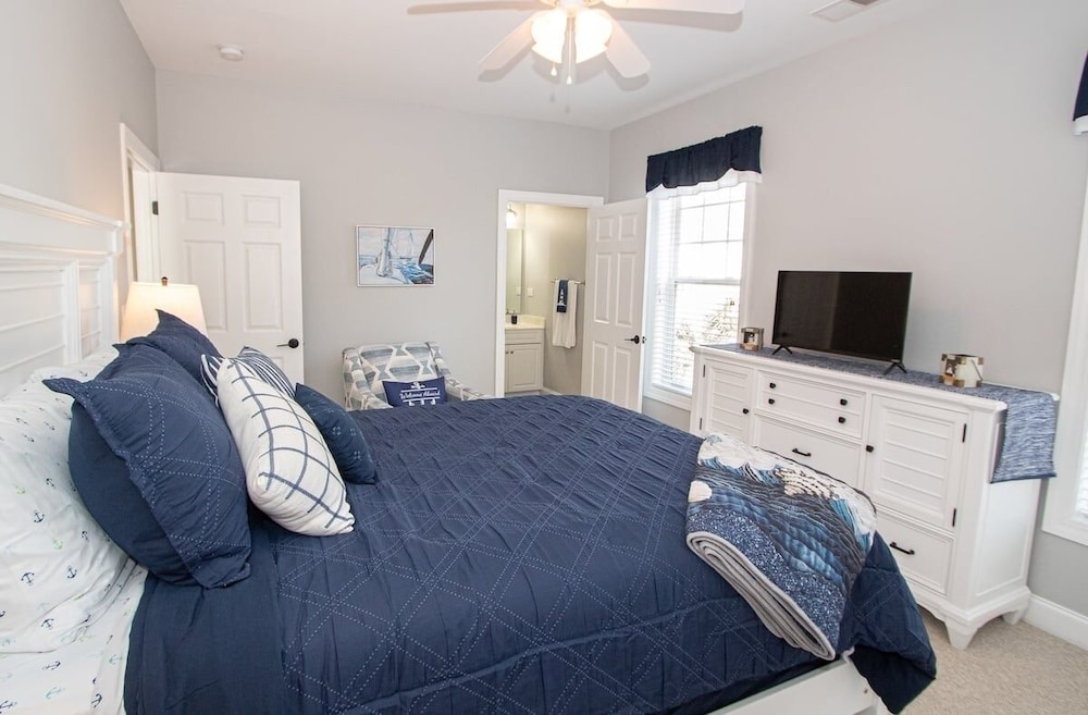World Tour 104-306a 3 Bedroom Condo