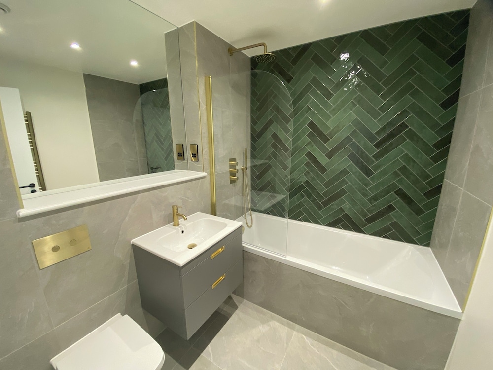 Roomspace Apartments -Caroline Street