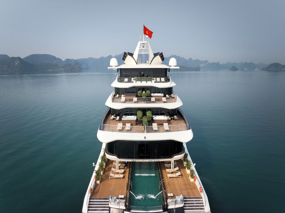 Calista Halong Bay Cruise