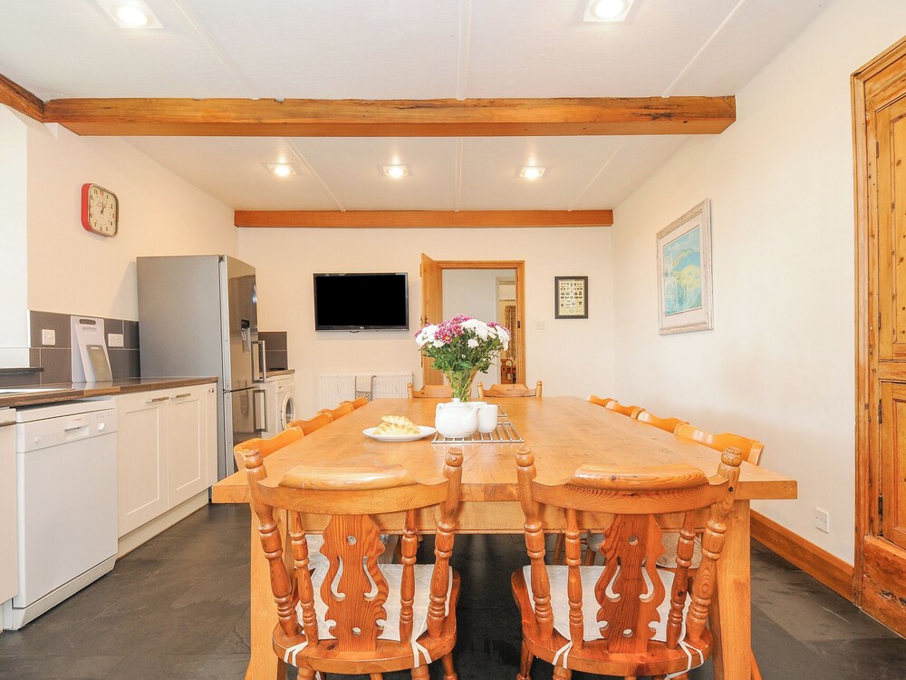 Carneadon Farmhouse