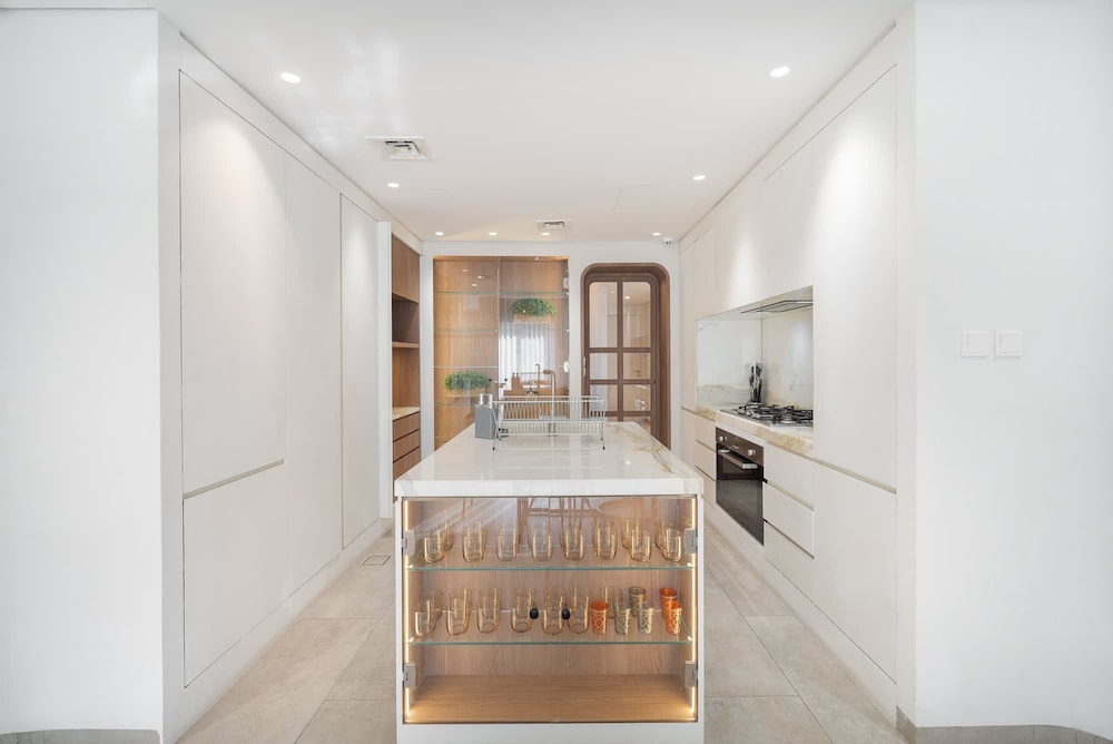 Luxury 4BR Villa-al Reem 3-perfect Family Getaway