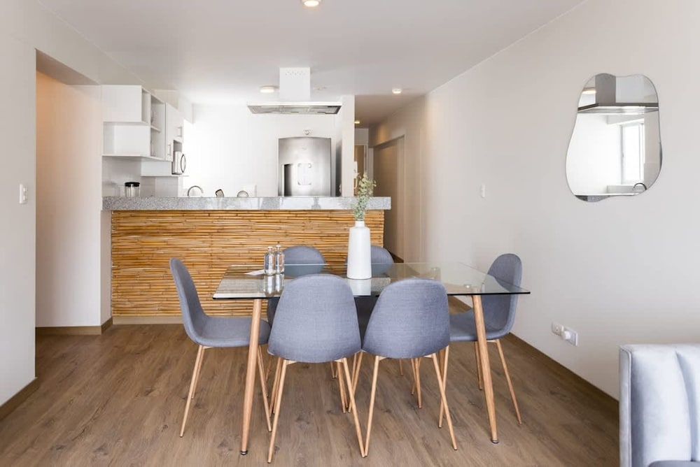 w Great 3BR Duplex With Terrace in Miraflores